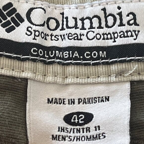 Columbia‎ Shorts Adult 40 Khaki Snap Button Zip Pockets Cargo Hiking Fishing Men - Picture 8 of 8